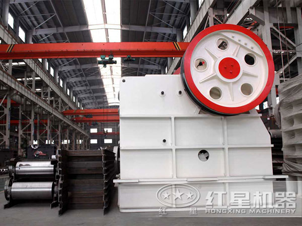 顎式破石機(jī)——石料廠的戰(zhàn)斗機(jī)，石頭的變形機(jī)